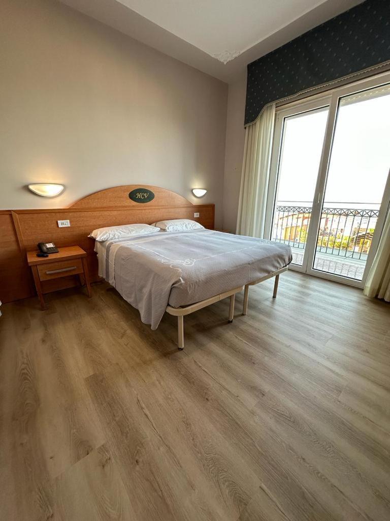 Hotel Costa Verde 피네토 외부 사진