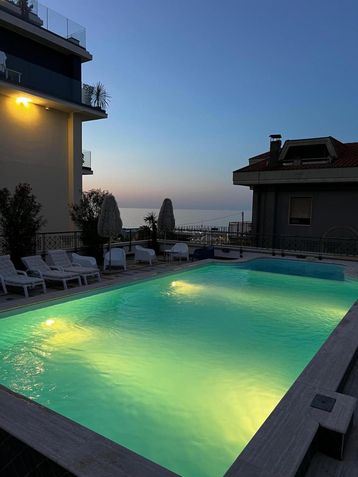 Hotel Costa Verde 피네토 외부 사진