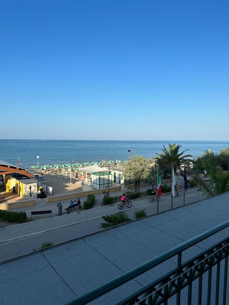 Hotel Costa Verde 피네토 외부 사진