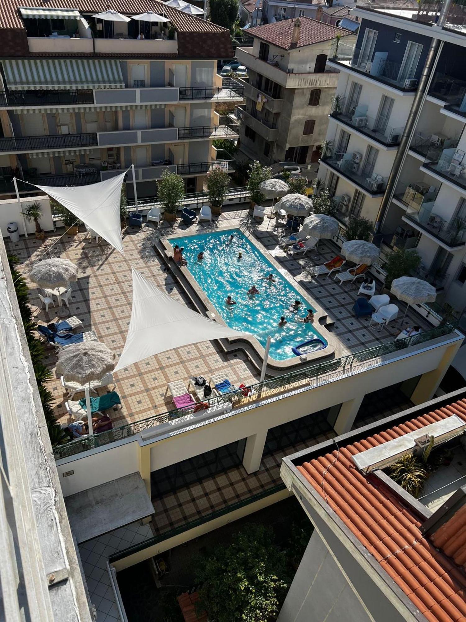 Hotel Costa Verde 피네토 외부 사진