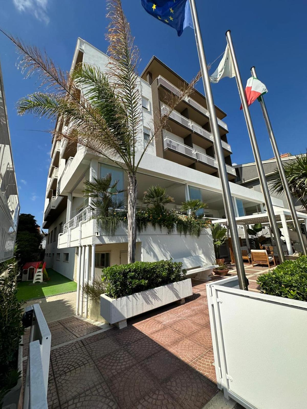 Hotel Costa Verde 피네토 외부 사진